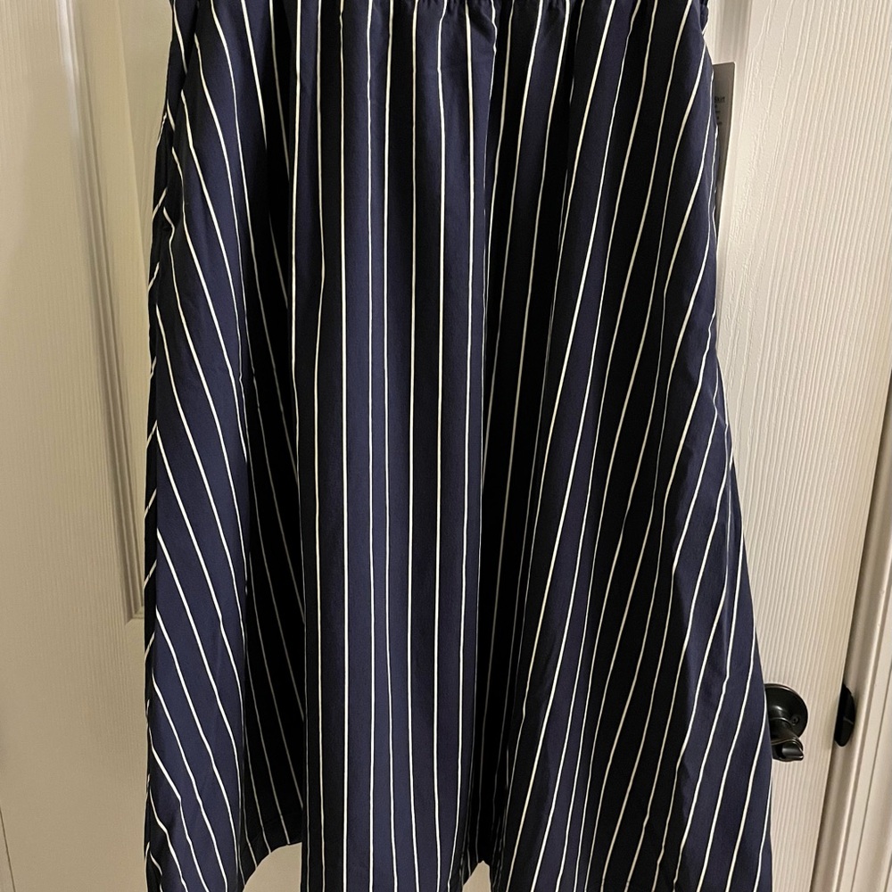 Lululemon Athletica Navy and White A-Line Skirt